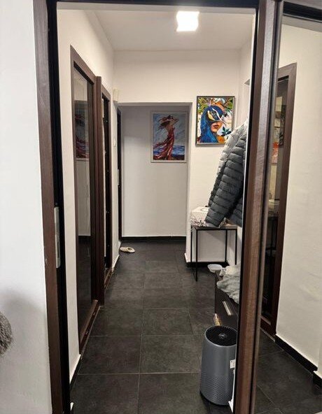 Mosilor intre Obor si Eminescu, metroul la 5 min.